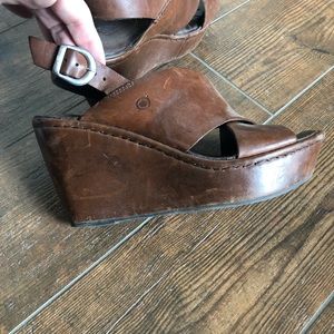 Born wedge sandal